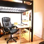 Charming Studio In A Trendy Neighborhood